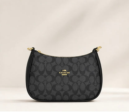 Teri Shoulder bag